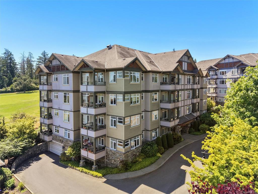 Third View of 1115 Craigflower Rd, The Ironwood, Esquimalt, BC, V9A 7R1