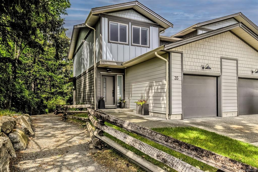 Fifth View of 3195 Herons Way, Duncan, BC, V9L 0H8