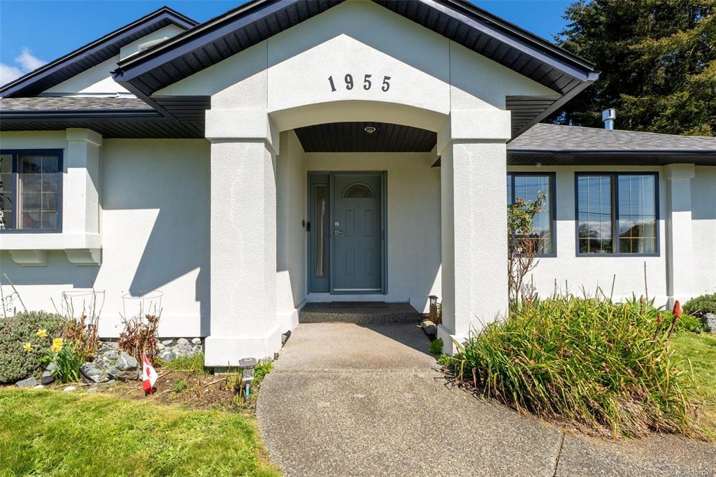 Fifth View of 1955 Caldwell Rd, Sooke, BC, V9Z 0P6