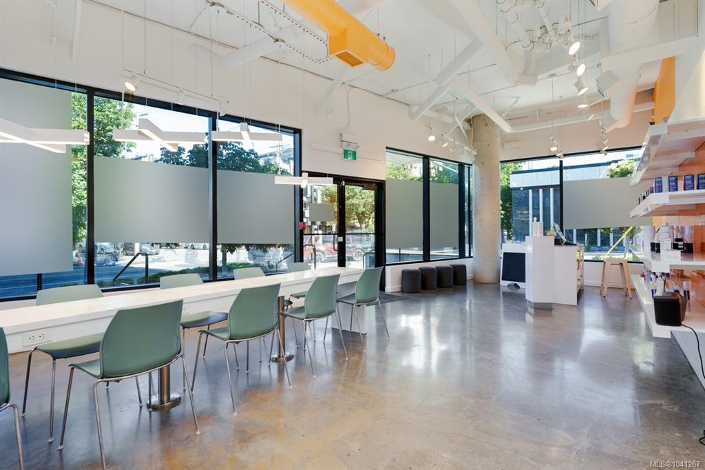 Fourth View of 1011 Fort St, Victoria, BC, V8V 3K5