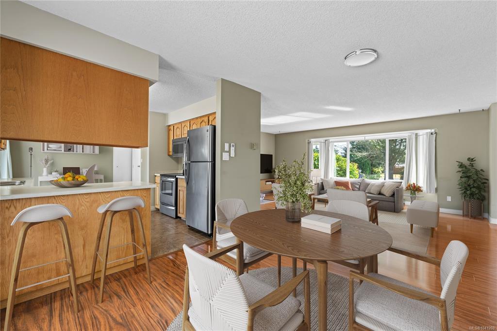 Fifth View of 1222 Gilley Cres, Parksville, BC, V9P 1W5