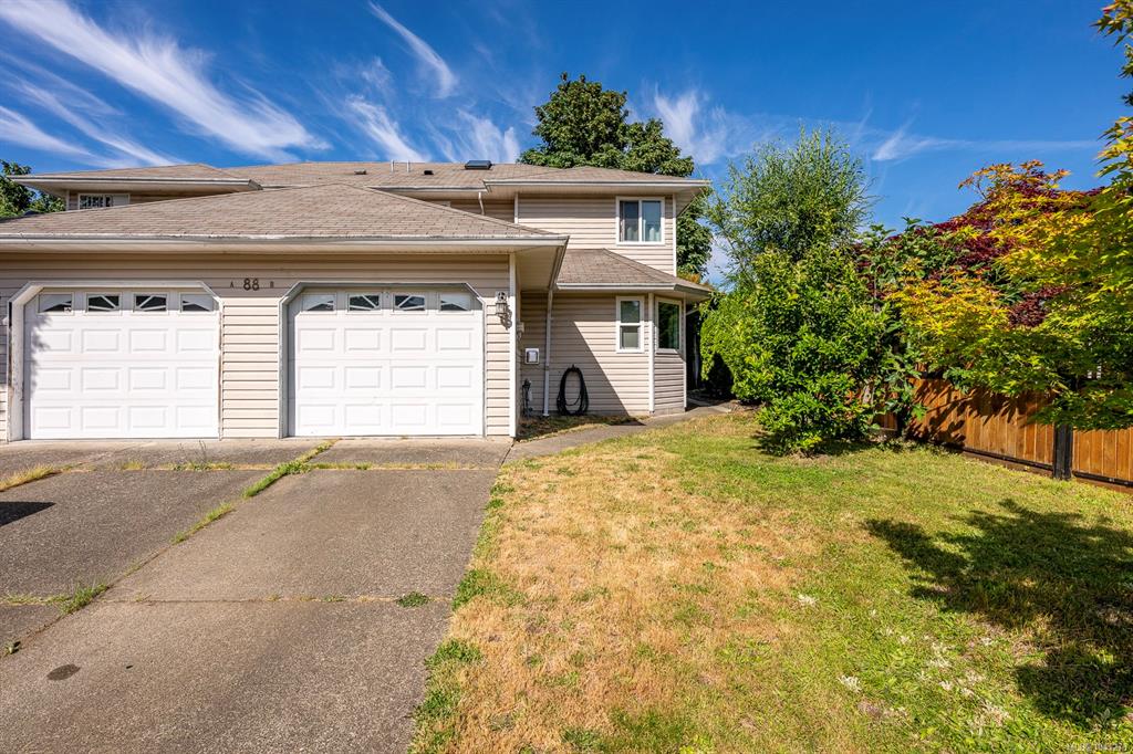Fourth View of 88 Timberlane Rd, Courtenay, BC, V9N 3Z3