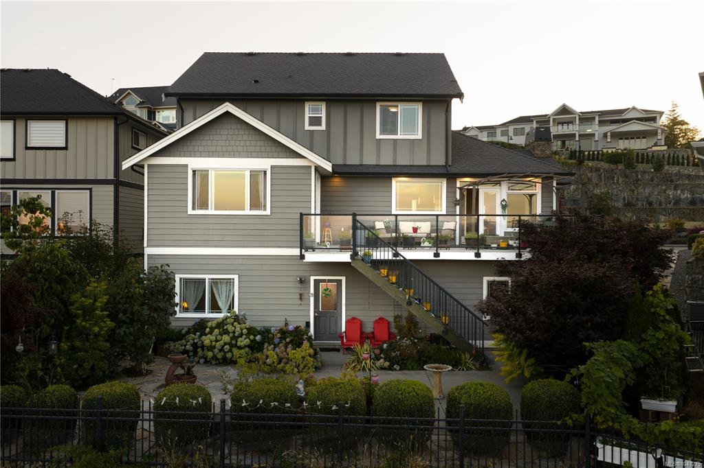 Fifth View of 2287 Nicklaus Dr, Langford, BC, V9B 0L2