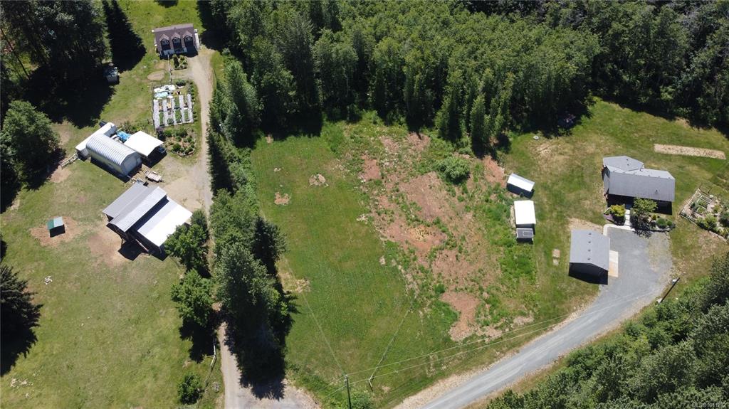 Fifth View of 4057 Deerfield Rd, Campbell River, BC, V9H 1B3