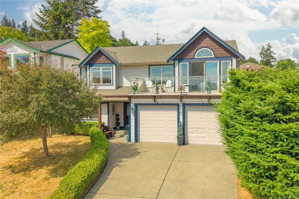 Second View of 5425 Leslie Cres, Nanaimo, BC, V9T 1T1