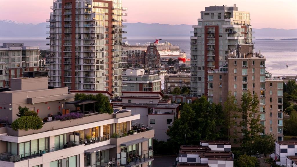 Third View of 369 Tyee Rd, Dockside Green, Victoria, BC, V9A 0B6