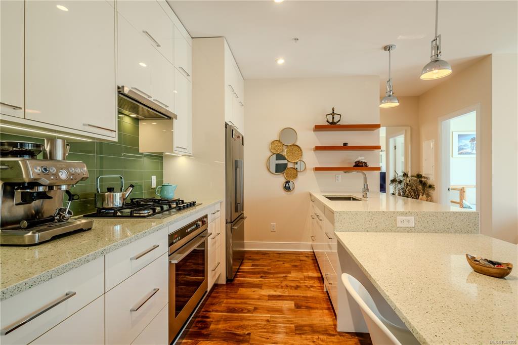 Third View of 1105 Pandora Ave, The Wade, Victoria, BC, V8V 3P9