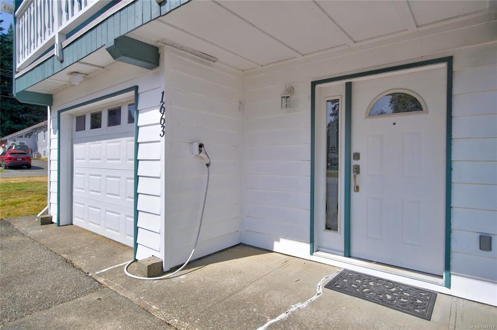 Third View of 1663 Belair Rd, Comox, BC, V9N 8B5