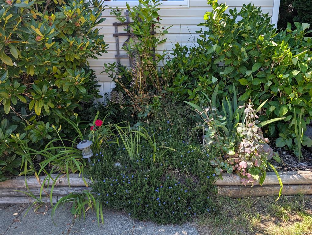 Third View of 300 Lake Park Rd, LAKE PARK ESTATES, Lake Cowichan, BC, V0R 2G0