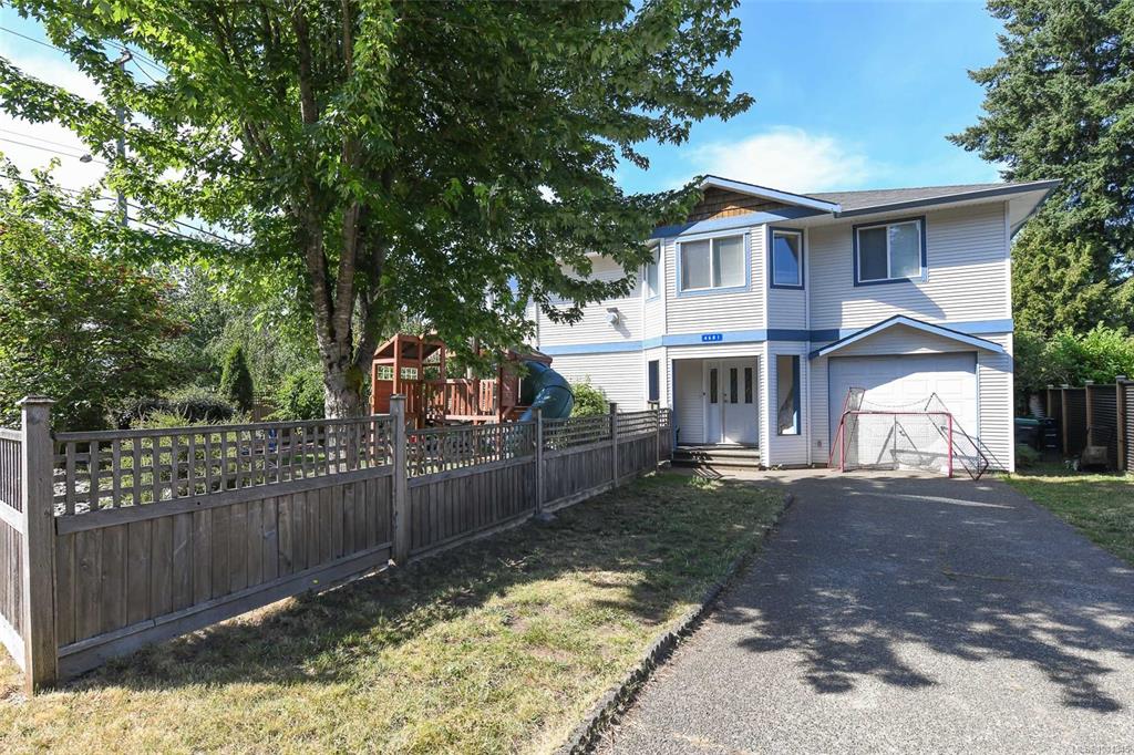 Second View of 4681 Shetland Pl, Courtenay, BC, V9N 8Y7