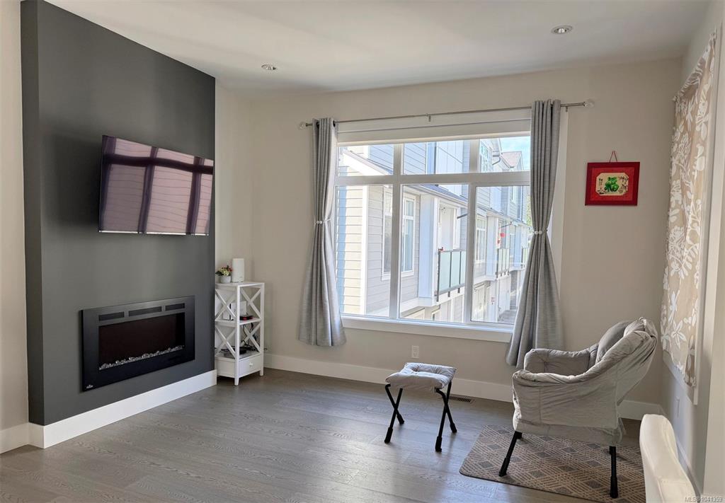 Fourth View of 946 Jenkins Ave, Langford, BC, V9B 2N7