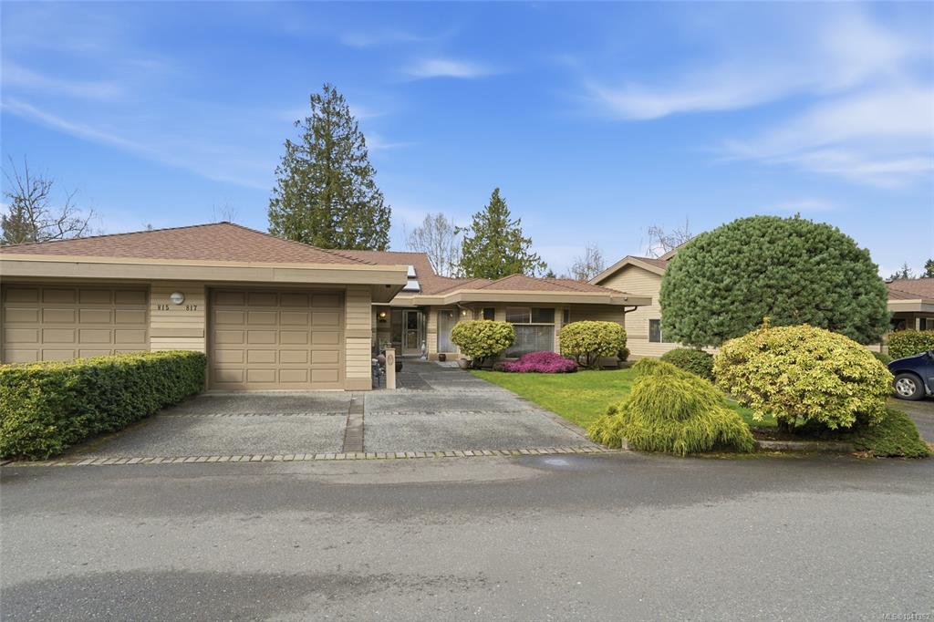 817 Lakes Blvd, 1041362, BC,
