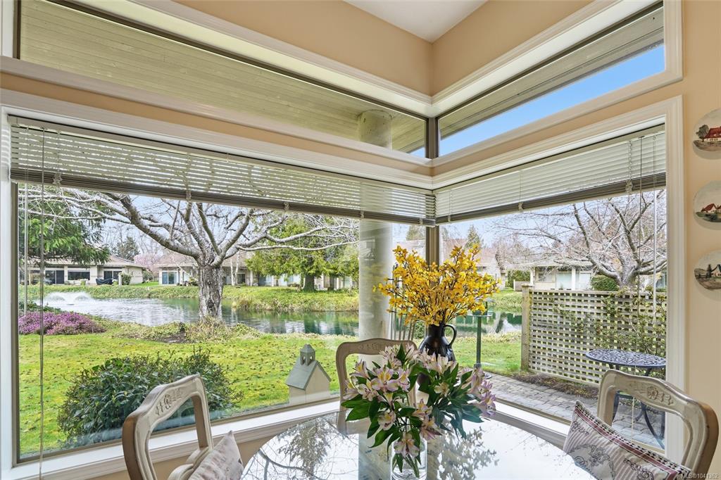 Fourth View of 817 Lakes Blvd, St. Andrews Lane, French Creek, BC, V9P 2P8