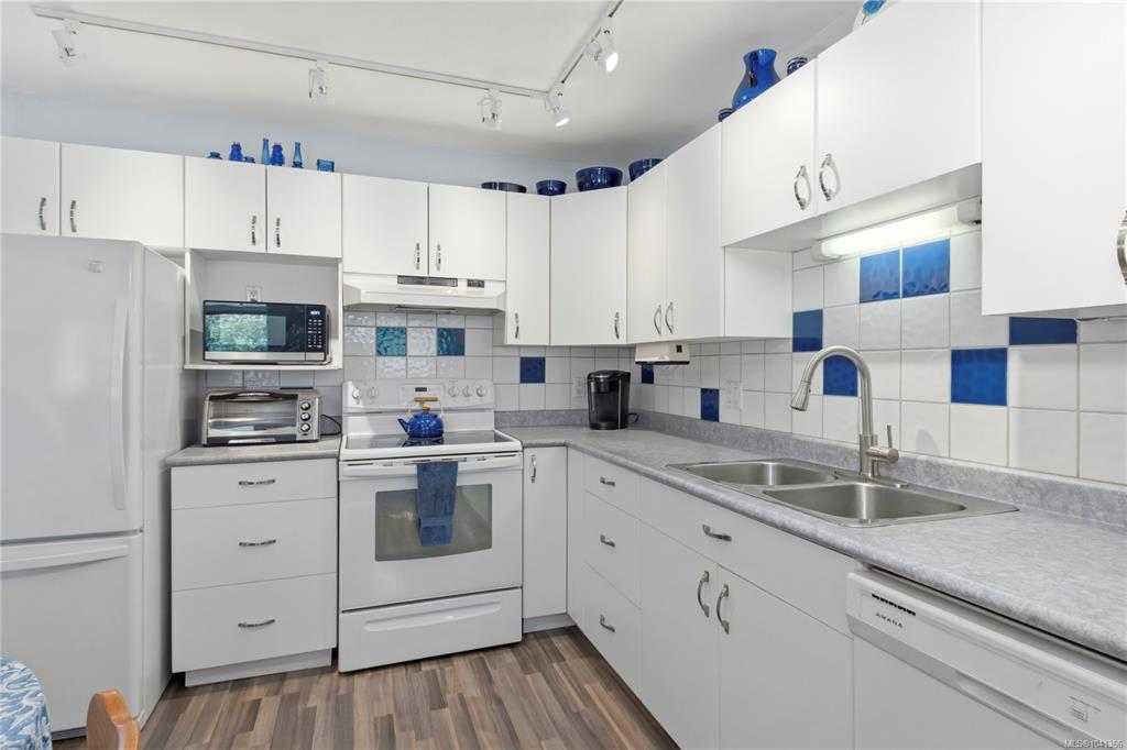 Fifth View of 396 Harrogate Rd, PACIFIC MEADOWS, Campbell River, BC, V9W 1W2