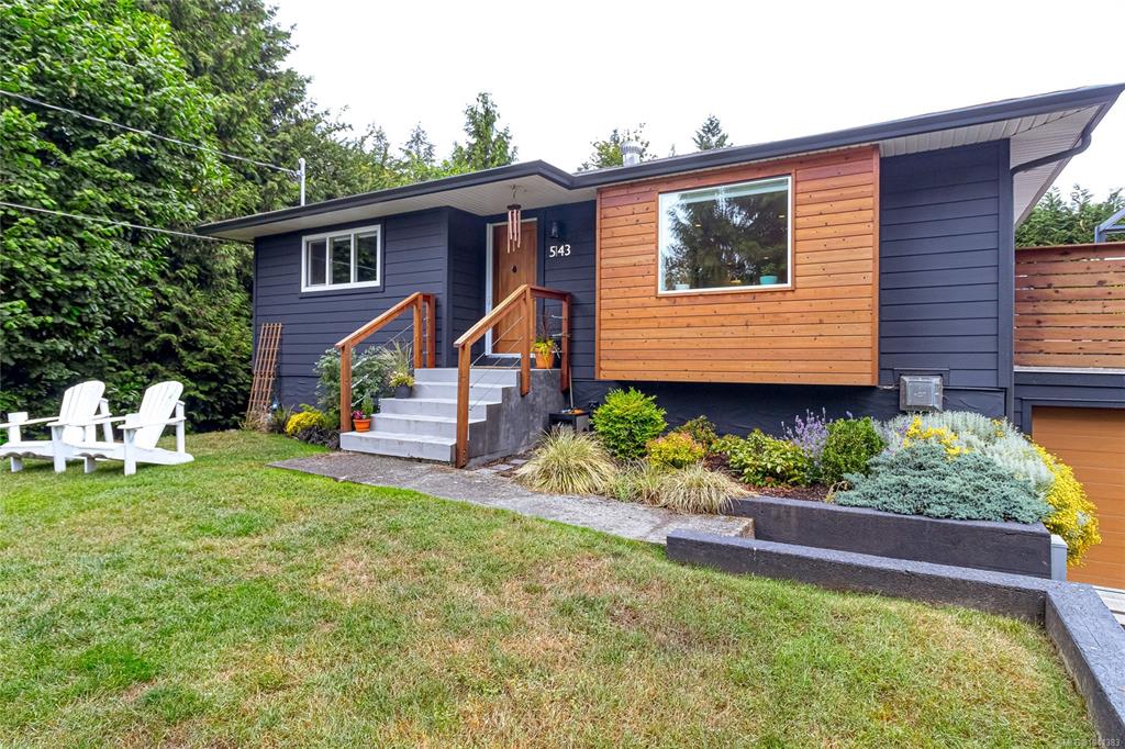 Third View of 5143 Santa Clara Ave, Saanich, BC, V8Y 1W5