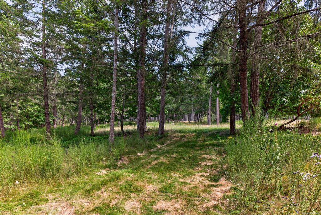 Fifth View of 6755 Stoney Hill Rd, Duncan, BC, V9L 6Y6
