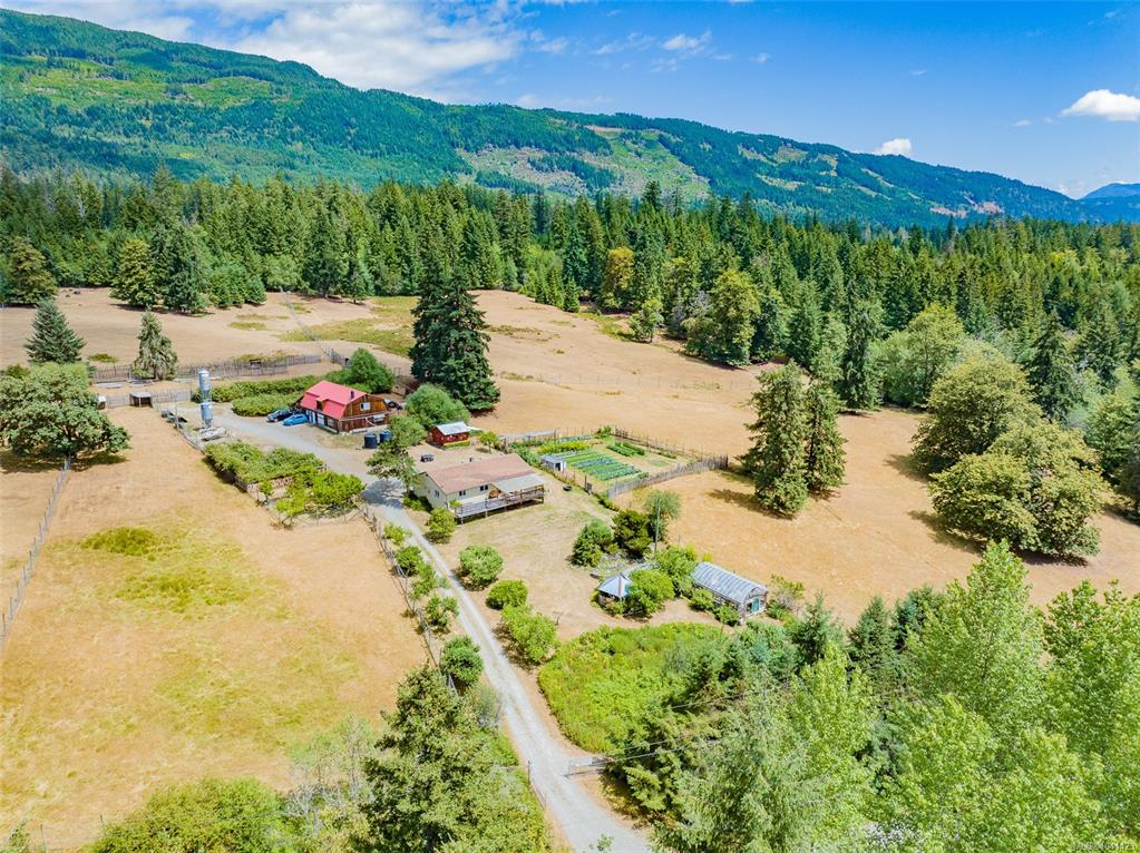 Third View of 6999 Granville Rd, Port Alberni, BC, V9Y 7L5