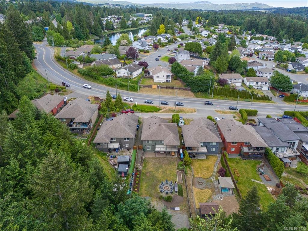 Fourth View of 220 Westwood Rd, Nanaimo, BC, V9R 6S3
