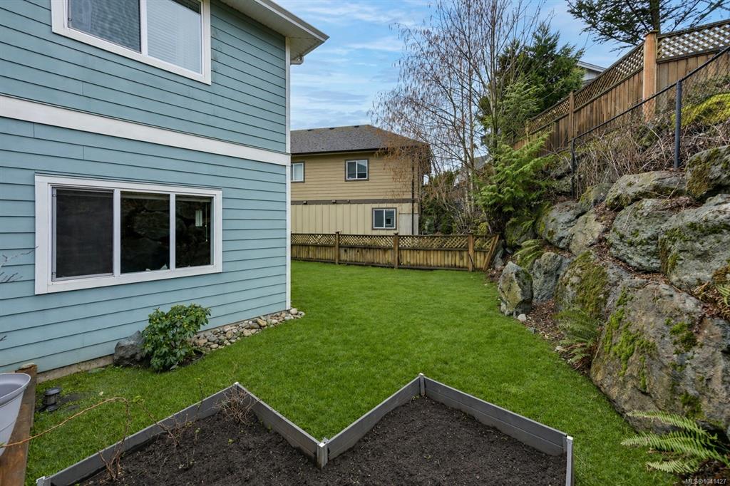 Fourth View of 1184 Parkdale Creek Gdns, Langford, BC, V9B 4G9