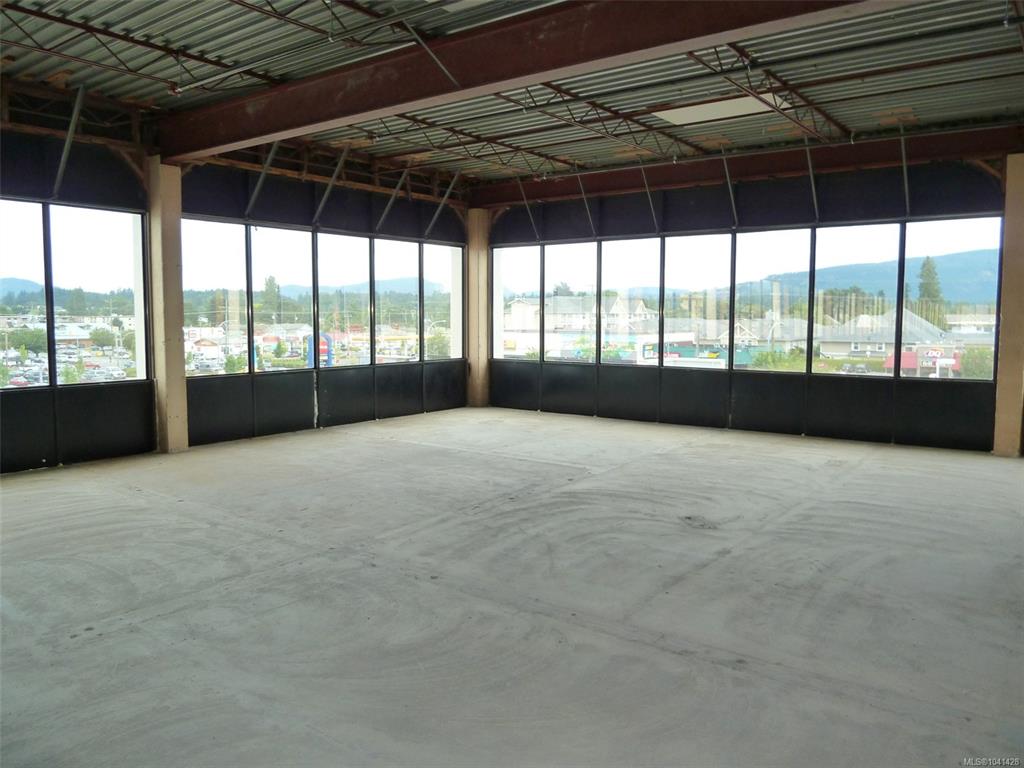 Fourth View of 435 Trunk Rd, Duncan, BC, V9L 2P5