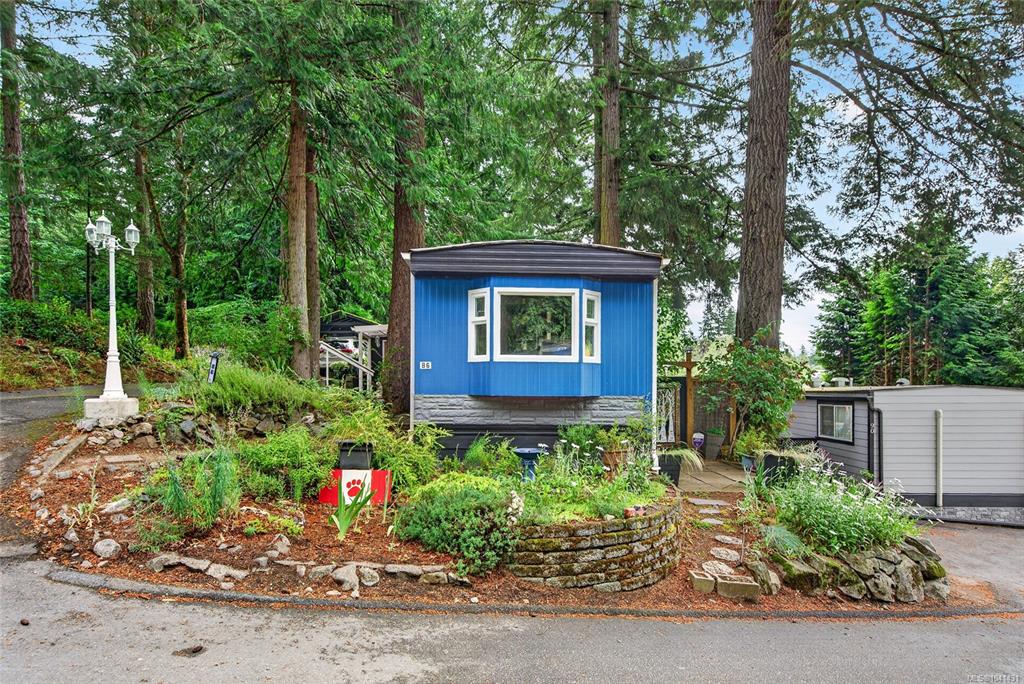 Third View of 2500 Florence Lake Rd, Langford, BC, V9B 4H2