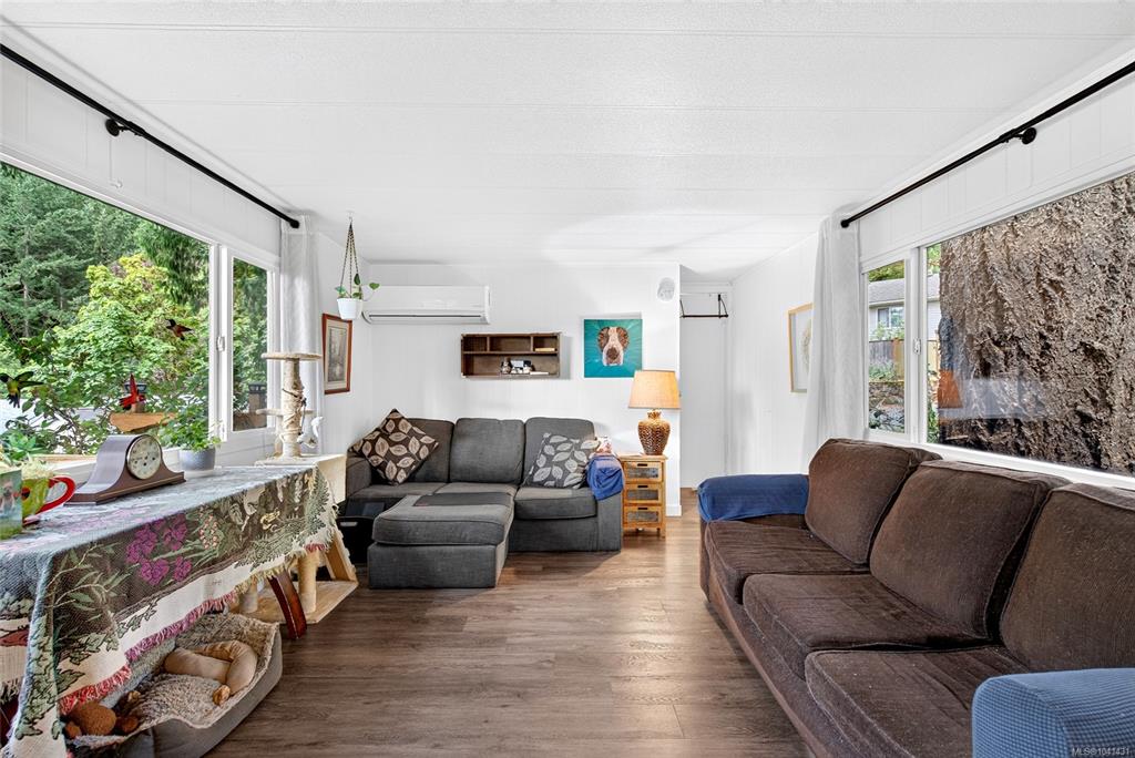 Fifth View of 2500 Florence Lake Rd, Langford, BC, V9B 4H2