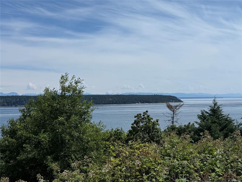 633 Ash St, 1041433, BC,
