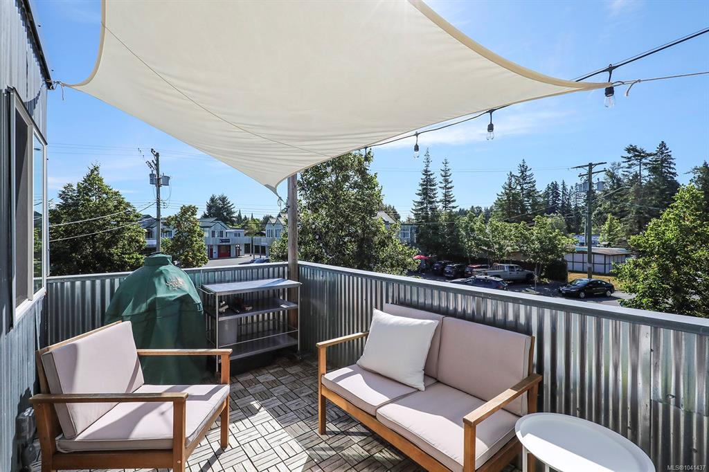 Fifth View of 2449 Rosewall Cres, Courtenay, BC, V9N 8R9