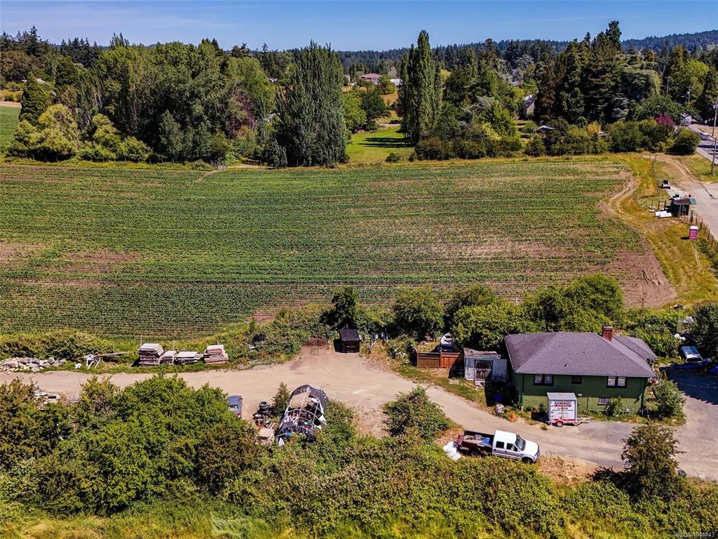 Fifth View of 4298 Wilkinson Rd, Saanich, BC, V8Z 5B6