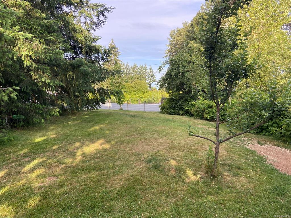 Fifth View of 2247 Enns Rd, Black Creek, BC, V9J 1H7