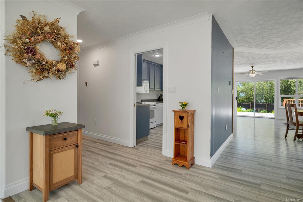 Fourth View of 545 Sunset Pl, Port McNeill, BC, V0N 2R0