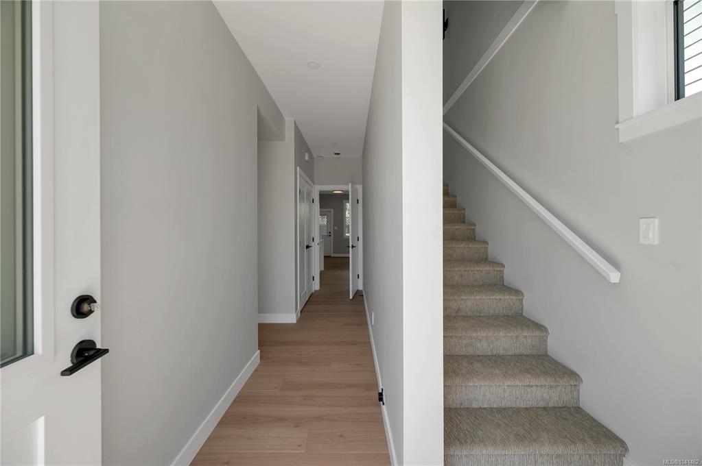 Fourth View of 2022 B Galerno Rd, Willow Crossing, Campbell River, BC, V9W 0A2