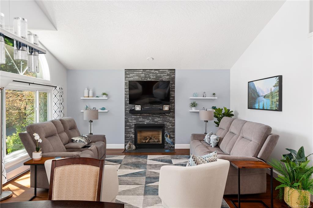 Fifth View of 222 Ashley Pl, Langford, BC, V9B 5V5