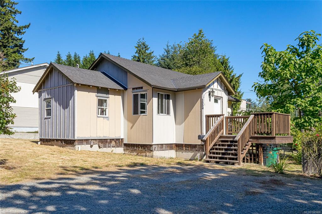 Third View of 1554 Bartlett St, Nanaimo, BC, V9S 1C2
