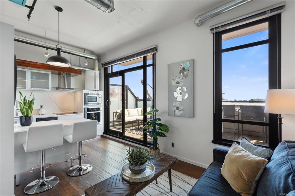 1029 View St, 1041472, BC,