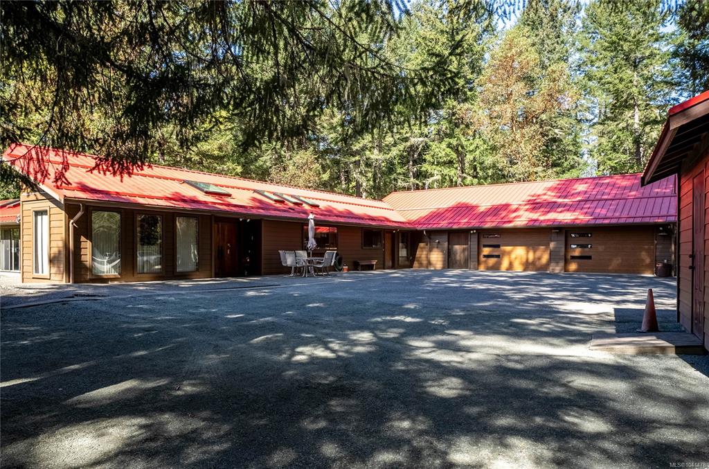 1698 Millstream Rd, 1041478, BC,