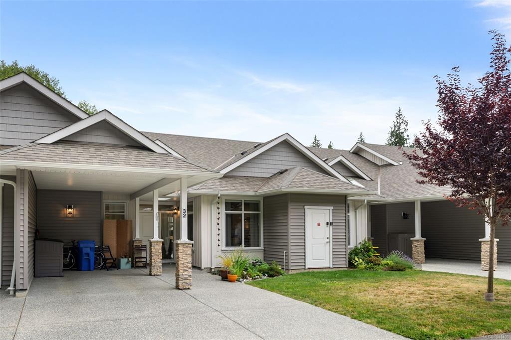 Second View of 300 Grosskleg Way, Brookside Village, Lake Cowichan, BC, V0R 2G0
