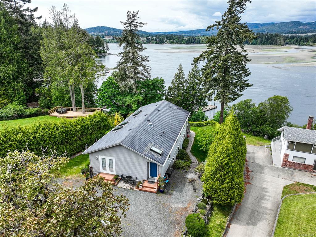 Third View of 113 Seagirt Rd, Sooke, BC, V9Z 1A3