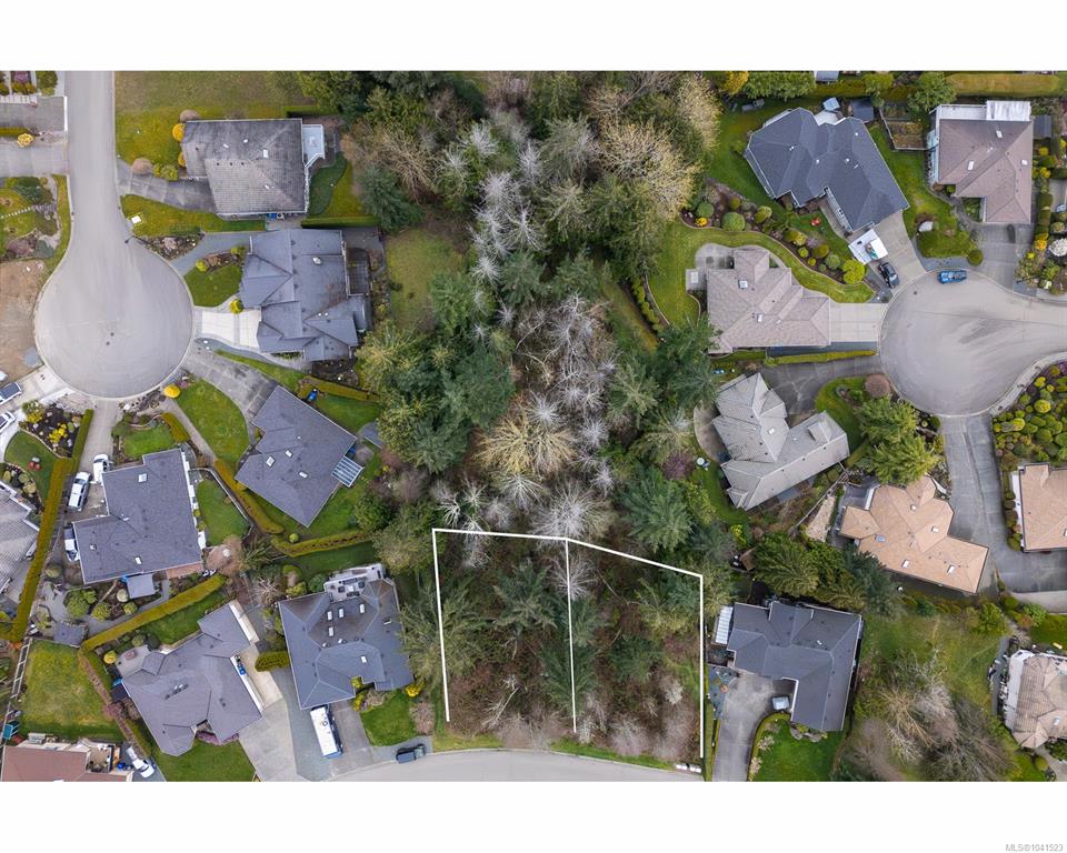 Fifth View of Prop Lot A Fairways Dr, Qualicum Beach, BC, V9K 2J1