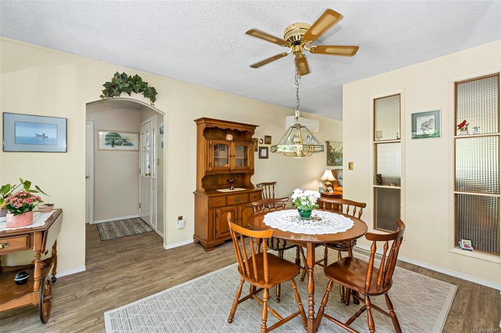 Fourth View of 5943 Deuchars Dr, Duncan, BC, V9L 1L5