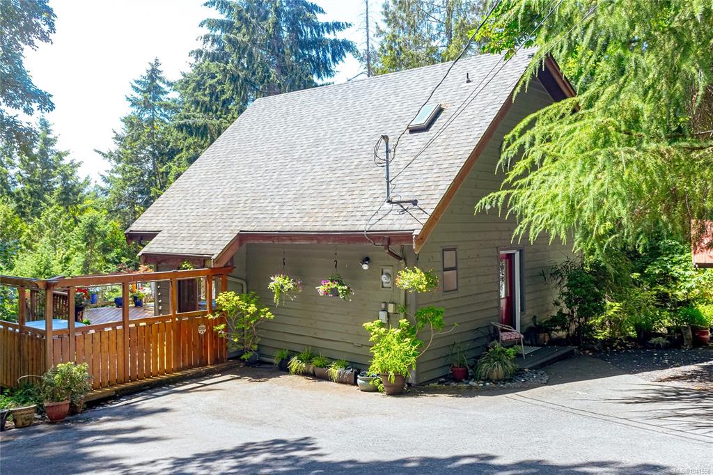 570 Bayview Pl, 1041558, BC,