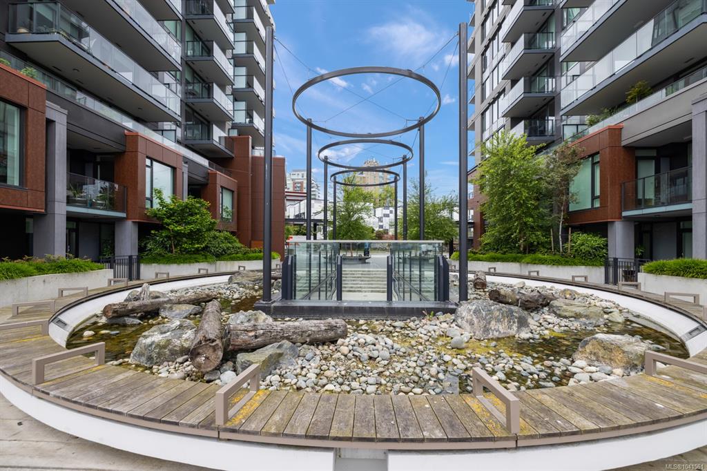 Fourth View of 369 Tyee Rd, Dockside Green, Victoria, BC, V9A 0B6