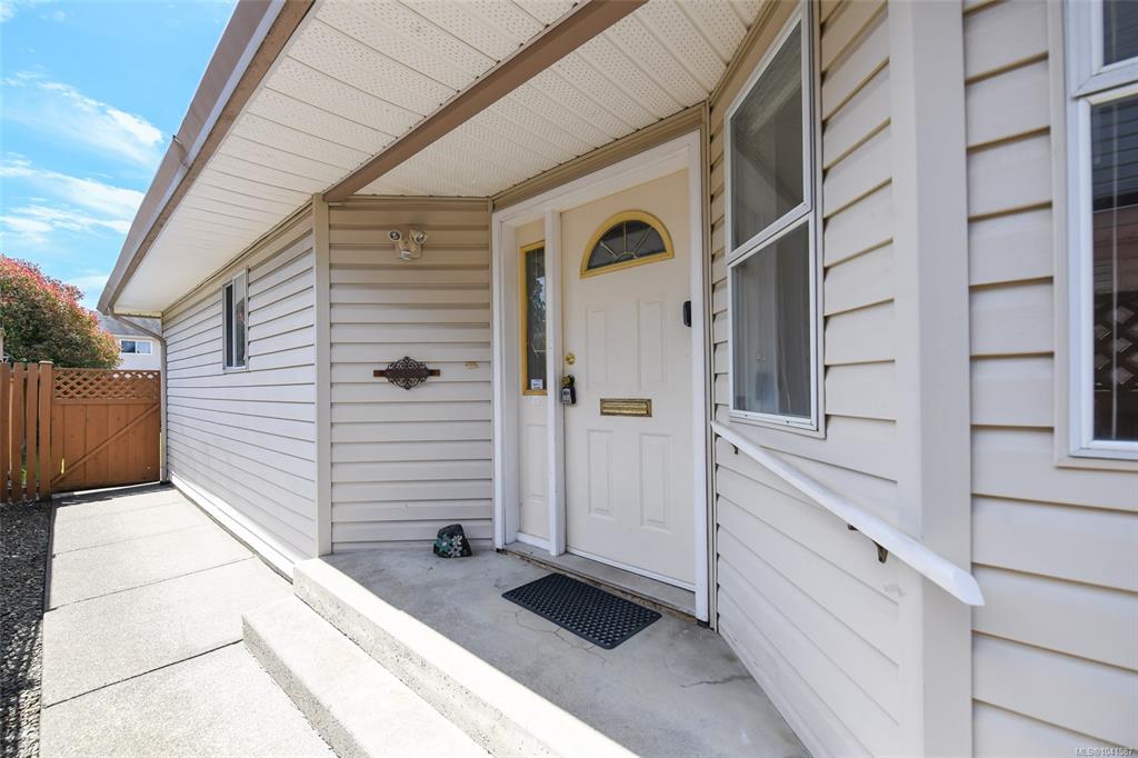 Fourth View of 2179 Urquhart Ave, Courtenay, BC, V9N 7W3