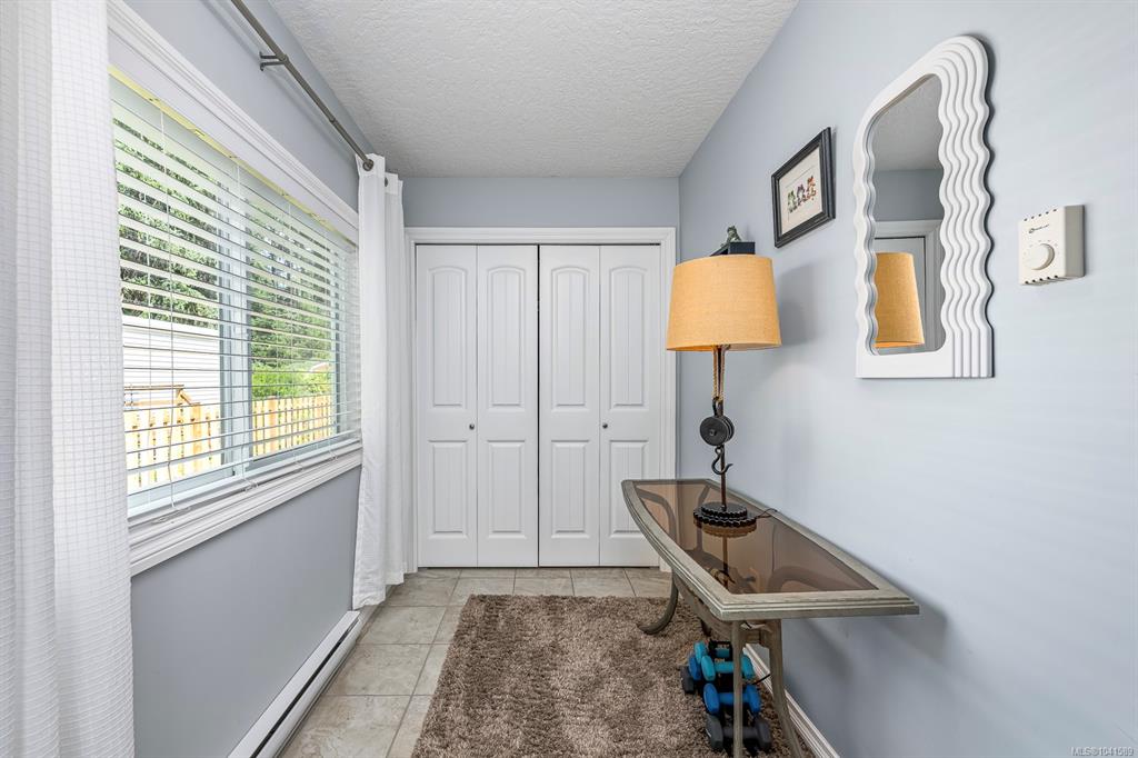 Fourth View of 2140 Stadacona Dr, Comox, BC, V9M 3P7