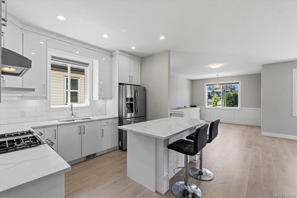 Fifth View of 5799 Linley Valley Dr, Nanaimo, BC, V9T 0G6