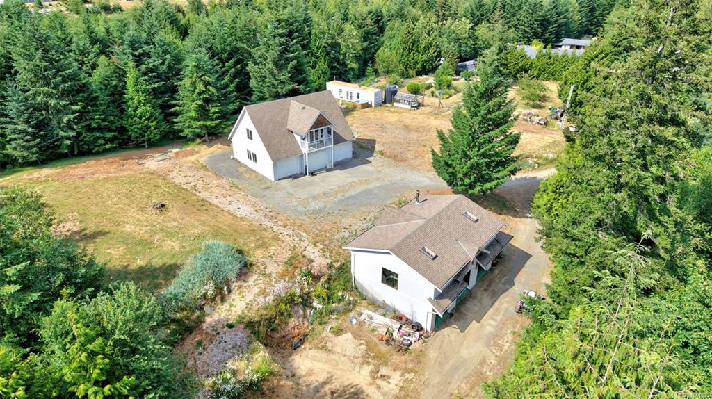 2920 Young Lake Rd, 1041595, BC,