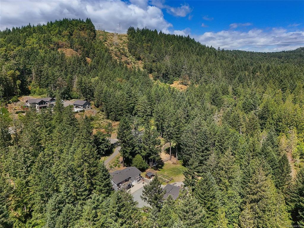 Fourth View of 1789 York Ridge Pl, Highlands, BC, V9B 6E5