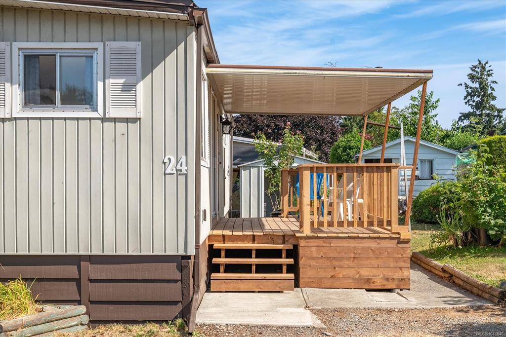 Third View of 1572 Seabird Rd, Nanaimo, BC, V9G 1L3