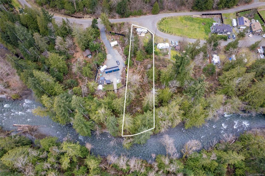 1796 Cameron Cres, 1041654, BC,