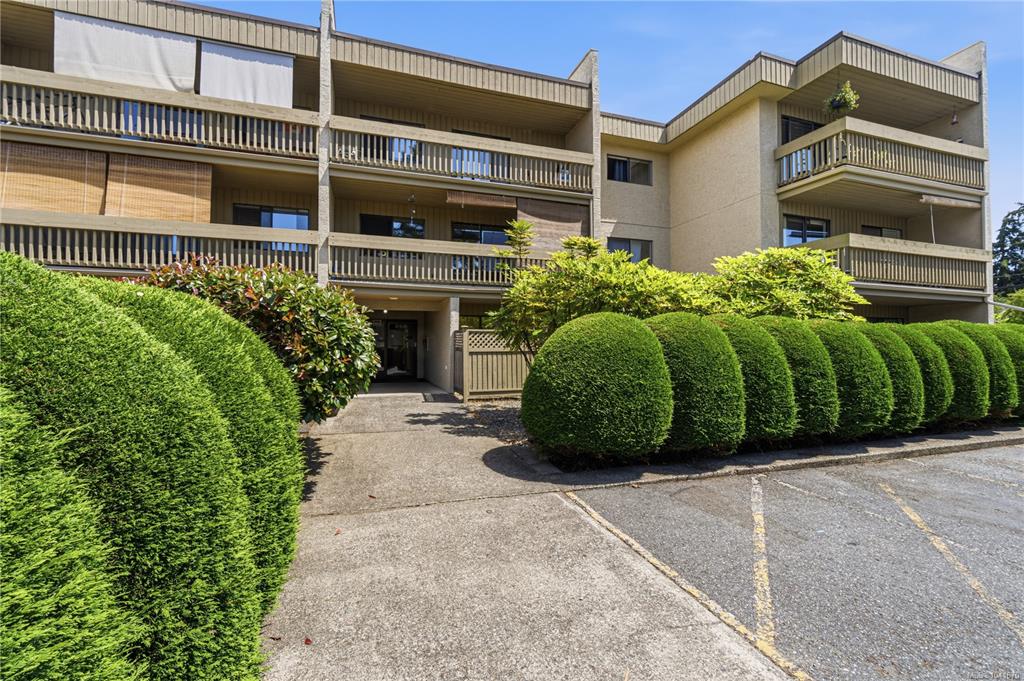 Third View of 345 Morison Ave, Ocean View, Parksville, BC, V9P 1P4